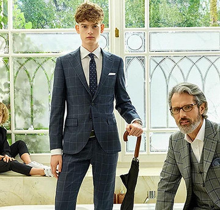 Jakie kolory krawata do czarnego garnituru wybrać na każdą okazję?