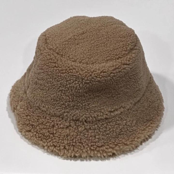 Kapelusze męskie H&M: fenomen, który zdobywa serca i rynek modowy